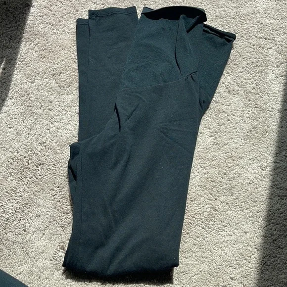 6 size small maternity leggings - Picture 8 of 11